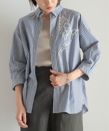ストライプ刺繍　6分袖レギュラーシャツ