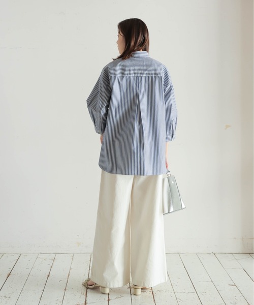 NOMBRE IMPAIR（ノンブルアンペール）の「ストライプ刺繍　6分袖レギュラーシャツ（シャツ/ブラウス・レディース・ネイビー/サックスブルー・FREE）」の18枚目の写真