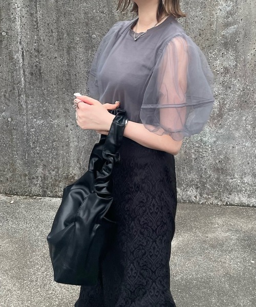 H.TOKYO（エイチトウキョウ）の「H.TOKYO × mimi  / 2WAY ハンドルギャザーデザインバッグ（ハンドバッグ・レディース・ブラック/ベージュ/シルバー・FREE）」の8枚目の写真