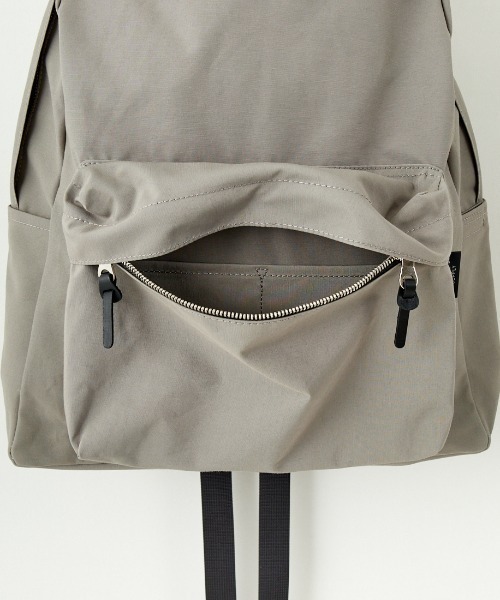 STANDARD SUPPLY（スタンダードサプライ）の「[STANDARD SUPPLY/スタンダードサプライ] バッグパック ( SIMPLICITY DAILY DAYPACK )（バックパック/リュック・レディース・ブラック/グレー・ONE SIZE）」の18枚目の写真