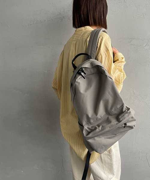 STANDARD SUPPLY（スタンダードサプライ）の「[STANDARD SUPPLY/スタンダードサプライ] バッグパック ( SIMPLICITY DAILY DAYPACK )（バックパック/リュック・レディース・ブラック/グレー・ONE SIZE）」の8枚目の写真