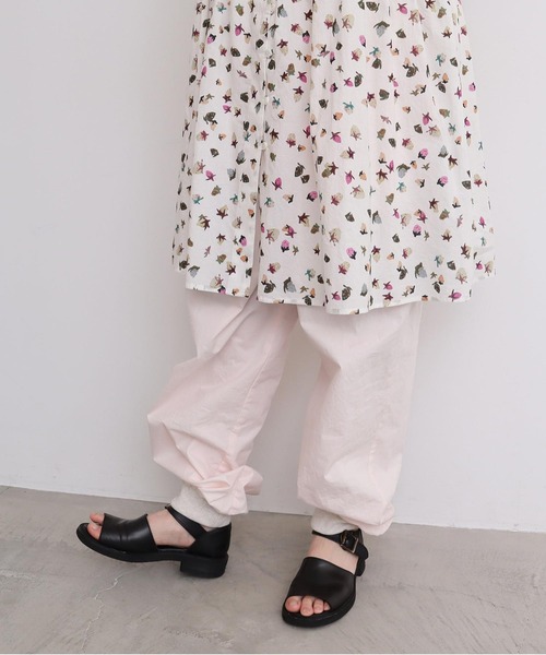 l'atelier du savon(アトリエドサボン)の「スウェットみたいなゆるパンツ(その他パンツ・レディース・ピンク/グレイッシュベージュ/ブルー・FREE)」の7枚目の写真