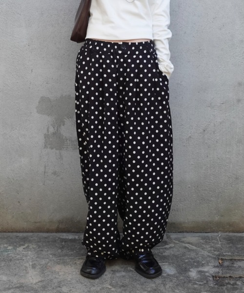 TEEN BOOP(ティーンブープ)の「ボリュームラフパンツ(その他パンツ・レディース・アイボリー/ブラック/レッド/ブラウン/ドット・FREE)」の5枚目の写真