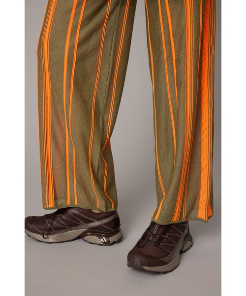 HeRIN.CYE(ヘリンドットサイ)の「Random patten knit pants ランダムパターンカーディガン(その他パンツ・レディース・ブルー/ライム/オレンジ・36/38)」の20枚目の写真
