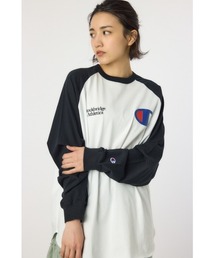 CHAMPION ✖︎ HOLIDAY ラグラン ラウンドTシャツ FREE CHAMPION ✖︎ HOLIDAY ラグラン ラウンドTシャツ FREE - メルカリ