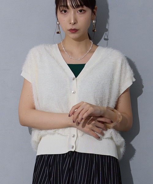 NICOLE white(ニコルホワイト)の「シアージャガードドッキングカーディガン(カーディガン/ボレロ・レディース・ブラック/オフホワイト/グレー・FREE)」の2枚目の写真