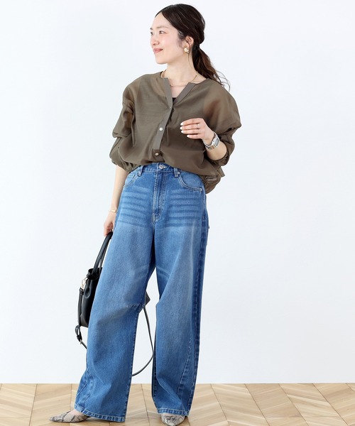 Aletta vita(アレッタビータ)の「【立体フリルで後ろ姿が美しい】ドットボタンバックフリルシアーブラウス(シャツ/ブラウス・レディース・スミクロ/ライトベージュ/ダークブラウン・FREE/フリ-)」の20枚目の写真