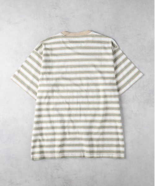 Levi's(リーバイス)の「【Levi's】「REDTAB VINTAGE」Tシャツ(Tシャツ/カットソー・メンズ・レッド・L/S/M)」の4枚目の写真