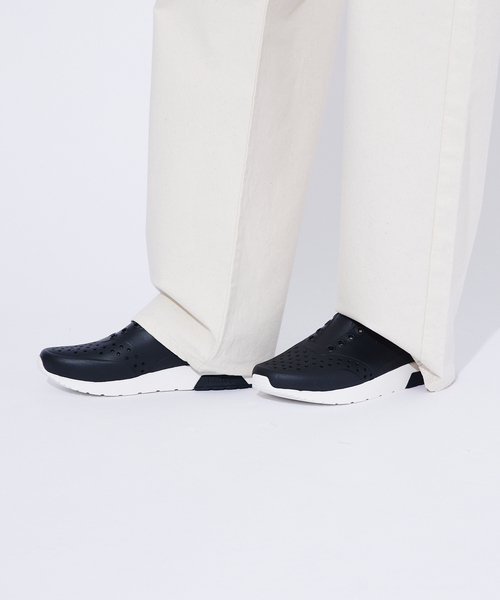Native(ネイティブ)の「【Native Shoes/ネイティブシューズ】LENNOX WANDERFOAM/軽量/シューズ【Native Shoes/ネイティブシューズ】LENNOX WANDERFOAM/軽量/シューズ(スリッポン・メンズ・ブラック/ホワイト・27/26/28)」の6枚目の写真