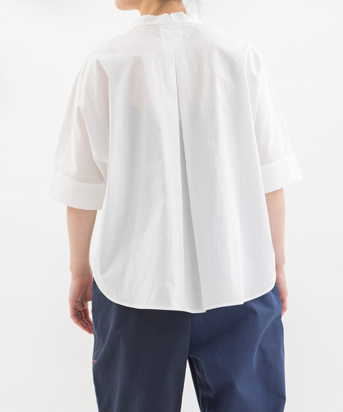 nop de nod（ノップドゥノッド）の「Cloche miscボトルネック5分袖ブラウス（シャツ/ブラウス・レディース・ブラック/オフホワイト/ブルー・M）」の16枚目の写真