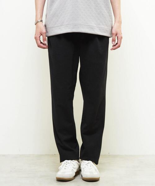 MEN'S MELROSE(メンズメルローズ)の「リラックステーパードイージーパンツ | ストレッチ / 吸水速乾(スラックス・メンズ・チャコールグレー/ブラック・3/4/2)」の3枚目の写真
