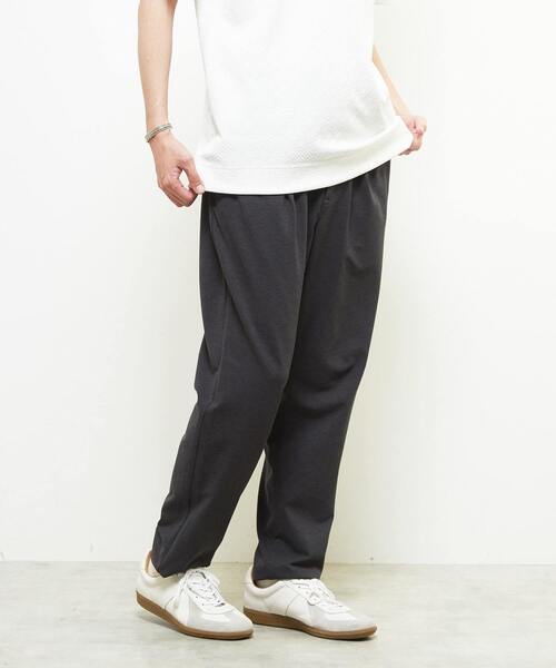 MEN'S MELROSE(メンズメルローズ)の「リラックステーパードイージーパンツ | ストレッチ / 吸水速乾(スラックス・メンズ・チャコールグレー/ブラック・3/4/2)」の12枚目の写真