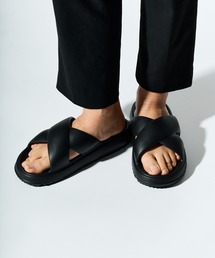 MEI(C)́y MEI / C z Y NXxgT_ CROSS BELT SANDAL(T_)