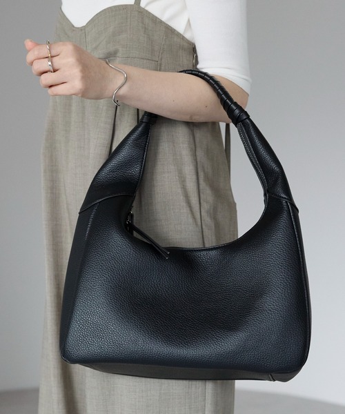 GUSCIO(グッシオ)の「【グッシオベーシック】ワンショルダートートバッグ(トートバッグ・レディース・ダークグレー/ブラック/グレイッシュベージュ/アイボリー・FREE)」の1枚目の写真