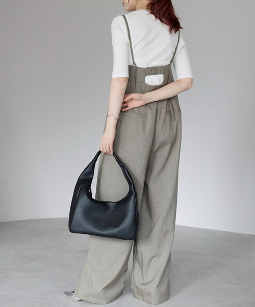 GUSCIO(グッシオ)の「【グッシオベーシック】ワンショルダートートバッグ(トートバッグ・レディース・ダークグレー/ブラック/グレイッシュベージュ/アイボリー・FREE)」の15枚目の写真