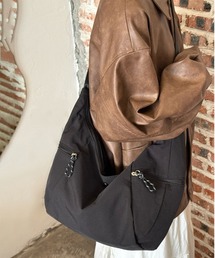 FREE STYLISTS（フリー スタイリスト）の「Y2K サイドジップ ナイロンショルダーバッグ  【A4サイズ収納可能】（ショルダーバッグ）」