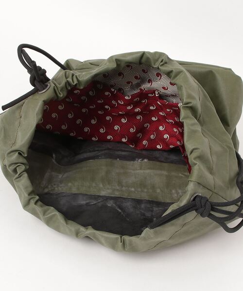 MILITARY（ミリタリー）の「THRIFTY LOOK　スリフティルック / RUBBER EFFECT BAG M（ハンドバッグ・メンズ・ブラック/オリーブ・FREE）」の6枚目の写真
