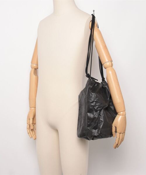 MILITARY（ミリタリー）の「THRIFTY LOOK　スリフティルック / RUBBER EFFECT BAG M（ハンドバッグ・メンズ・ブラック/オリーブ・FREE）」の7枚目の写真