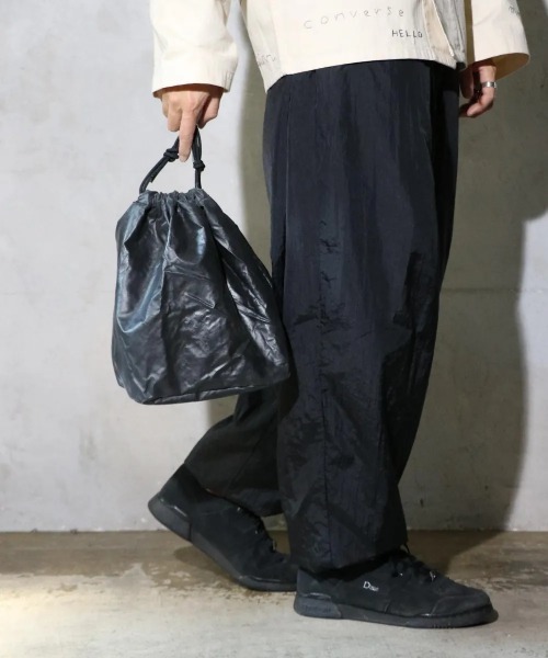 MILITARY（ミリタリー）の「THRIFTY LOOK　スリフティルック / RUBBER EFFECT BAG M（ハンドバッグ・メンズ・ブラック/オリーブ・FREE）」の18枚目の写真