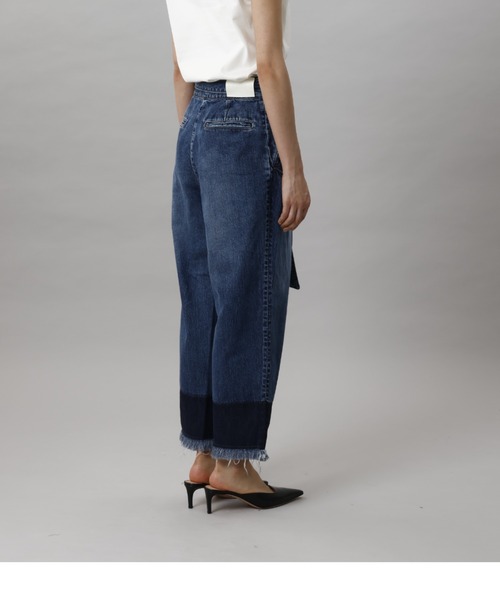 CINOH（チノ）の「WAIST WRAP DENIM（デニムパンツ・レディース・ライトグレー・24/25）」の9枚目の写真