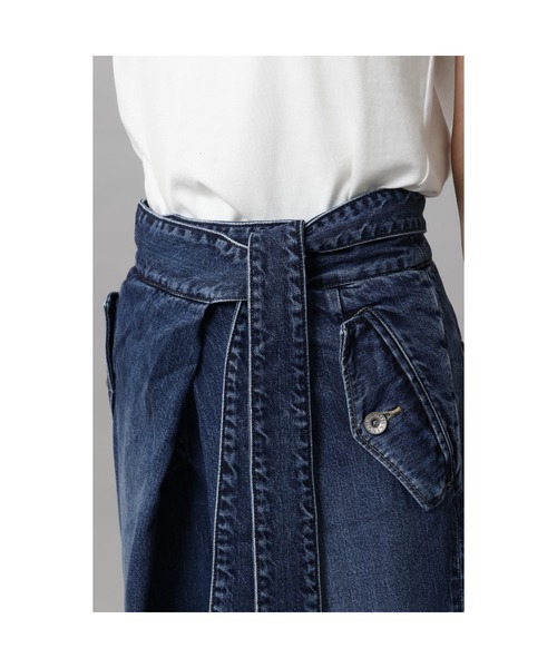 CINOH（チノ）の「WAIST WRAP DENIM（デニムパンツ・レディース・ライトグレー・24/25）」の11枚目の写真
