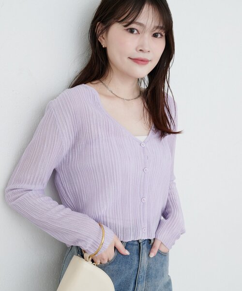 natural couture(ナチュラルクチュール)の「【WEB限定】針抜きリブVネックシアーカーディガン(カーディガン/ボレロ・レディース・サックスブルー/イエロー/ラベンダー/オフホワイト/ブラック・FREE)」の22枚目の写真