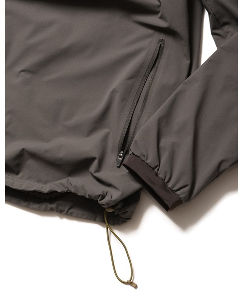 F.C.Real Bristol(エフシーレアルブリストル)の「THERMAL-LINING QUARTER-ZIP PISTE(ブルゾン・メンズ・ブラック/カーキ・SMALL/X-LARGE/LARGE/MEDIUM/XX-LARGE)」の7枚目の写真