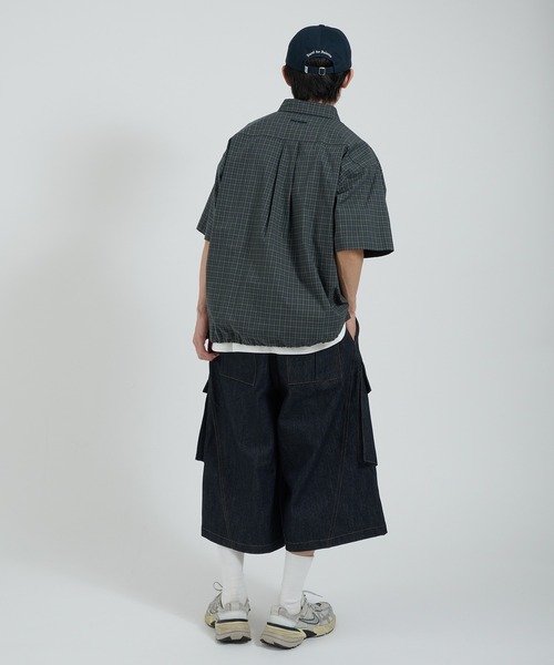Perushu(ペルーシュ)の「レイヤードカーゴポケットハーフパンツ(その他パンツ・メンズ・レッド/ブラック/インディゴブルー/ネイビー・MEDIUM/LARGE)」の8枚目の写真