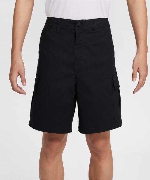 NIKE（ナイキ）の「ナイキ クラブ メンズ ウーブン カーゴ ショートパンツ / Nike Club Men's Woven Cargo Shorts FN3518-010 Black（カーゴパンツ・メンズ・ブラック・28/30/38/40/32/34/36）」の2枚目の写真