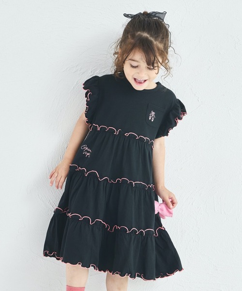 pairmanon(ペアマノン)の「【UVカット】【吸水速乾】【接触冷感】サマーファンクション 刺繍 メローティアードOP(ワンピース・キッズ・ピンク/レッド系その他/ブラック・100/110/120/130/140/150/90)」の5枚目の写真