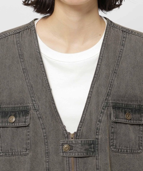 niko and...(ニコアンド)の「2WAY衿フリルデニムベスト(ベスト・レディース・ブラック/ライトブルー・FREE)」の13枚目の写真
