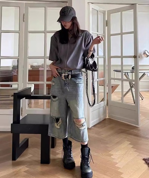 HALEY PESCA（ヘーリーペスカ）の「HALEY PESCA/Y2K ダメージハーフデニム（デニムパンツ・レディース・ブルー・SMALL/LARGE/MEDIUM）」の6枚目の写真