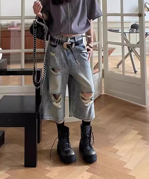 HALEY PESCA（ヘーリーペスカ）の「HALEY PESCA/Y2K ダメージハーフデニム（デニムパンツ・レディース・ブルー・SMALL/LARGE/MEDIUM）」の7枚目の写真