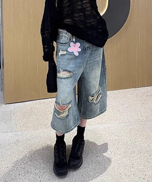 HALEY PESCA（ヘーリーペスカ）の「HALEY PESCA/Y2K ダメージハーフデニム（デニムパンツ・レディース・ブルー・SMALL/LARGE/MEDIUM）」の9枚目の写真