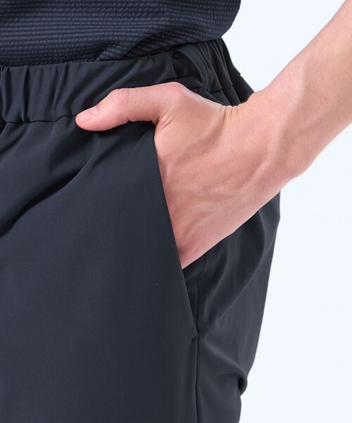 MACKINTOSH PHILOSOPHY（ﾏｯｷﾝﾄｯｼｭ ﾌｨﾛｿﾌｨｰ）の「ドライフラットストレッチ イージーパンツ ナイロントリコット（スラックス・メンズ・ダークネイビー/グリーン系その他3・38/40/42）」の8枚目の写真