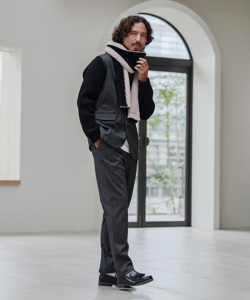 CALL&RESPONSE（コールアンドレスポンス）の「mko12989-ヘリンボーンニットマフラー-サイセンタク（マフラー・メンズ・ブラック×ベージュ/ブラック系その他・FREE）」の7枚目の写真