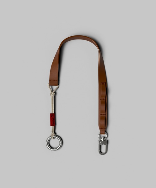Topologie(トポロジー)の「Leather Wrist Strap 【ストラップ単体】(スマホグッズ・レディース・ベージュ/ブラウン/ブラック/ダークグリーン・ONE SIZE)」の2枚目の写真
