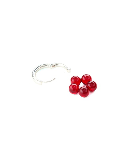 Casselini(キャセリーニ)の「Casselini(キャセリーニ) フラワークリアフープピアス(ピアス(両耳用)・レディース・レッド/ブルー・FREE)」の6枚目の写真
