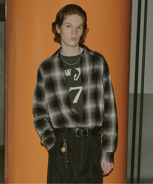 Jieda(ジエダ)の「CHECK SKIPPER SHIRT(シャツ/ブラウス・メンズ・ブラウン/ブラック・1/2)」の2枚目の写真