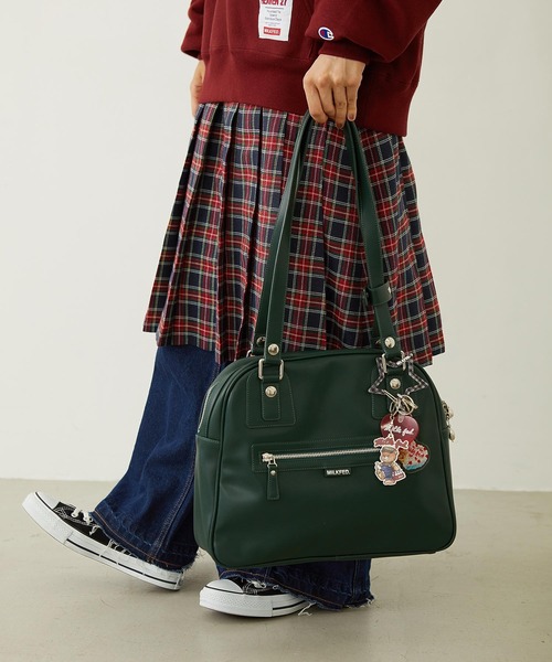 MILKFED.（ミルクフェド）の「HEART CHARM BOSTON BAG（ボストンバッグ・レディース・ブラック/グリーン/パープル・ONE SIZE）」の17枚目の写真