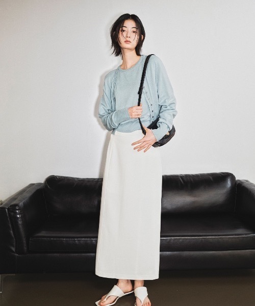 GENERAL IDEA(ジェネラルアイデア)の「GENERAL IDEA/ジェネラルアイディア minimal h-line long skirt ロングスカート(スカート・レディース・ブラック/ホワイト・M/L/S)」の9枚目の写真