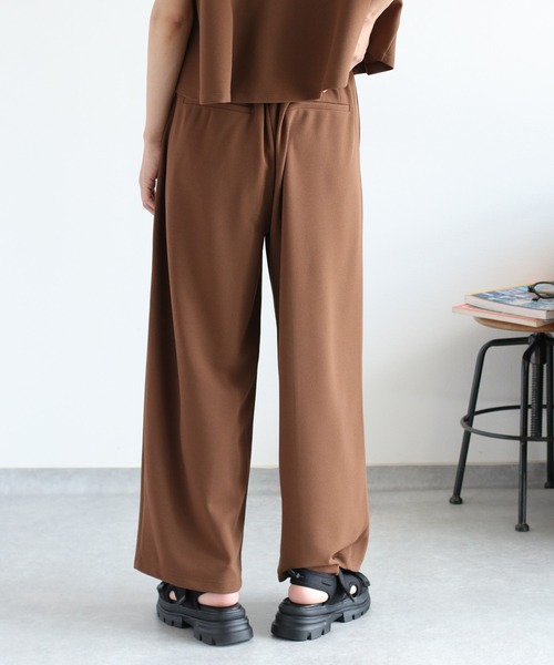 cepo(セポ)の「〈セットアップ対応〉イージーケア ジョーゼットワイドパンツ (ベルト付き)(その他パンツ・レディース・ブラウン/ブラック/レッド・M)」の5枚目の写真