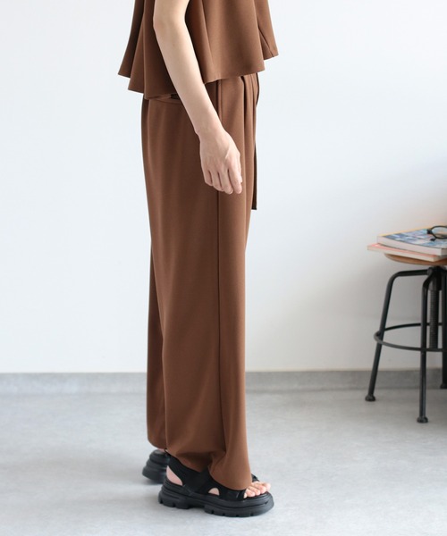 cepo(セポ)の「〈セットアップ対応〉イージーケア ジョーゼットワイドパンツ (ベルト付き)(その他パンツ・レディース・ブラウン/ブラック/レッド・M)」の6枚目の写真
