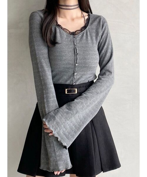 RESEXXY（リゼクシー）の「フロントクロスカットリブトップス（Tシャツ/カットソー・レディース・ブルー/チャコールグレー/ブラック・FREE）」の3枚目の写真