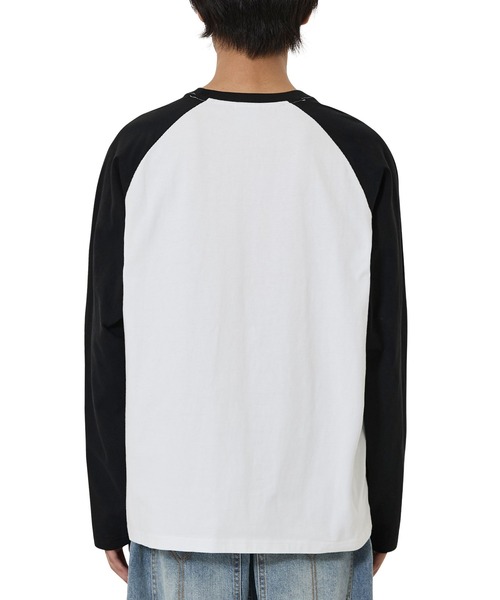 OY(オーワイ)の「『OY/オーワイ』OVAL LOGO RAGLAN L/S TEE/オーバルロゴラグラン長袖Tシャツ(Tシャツ/カットソー・レディース・ブラック/ブルー・M/L)」の5枚目の写真