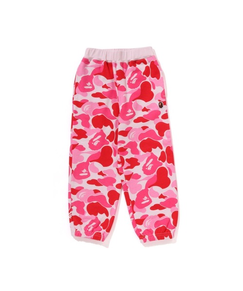 A BATHING APE（アベイシングエイプ）の「ABC CAMO ONE POINT SWEAT