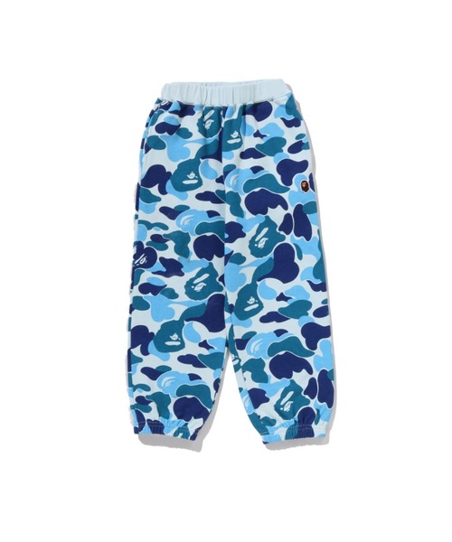 A BATHING APE（アベイシングエイプ）の「ABC CAMO ONE POINT SWEAT