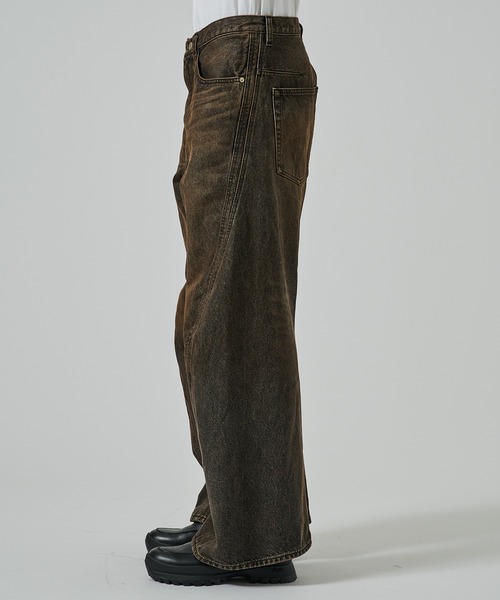 NVRFRGT(ネヴァーフォーゲット)の「【NVRFRGT】3D TWISTED WIDE LEG JEANS(デニムパンツ・メンズ・インディゴブルー/ブラック・2/1)」の13枚目の写真