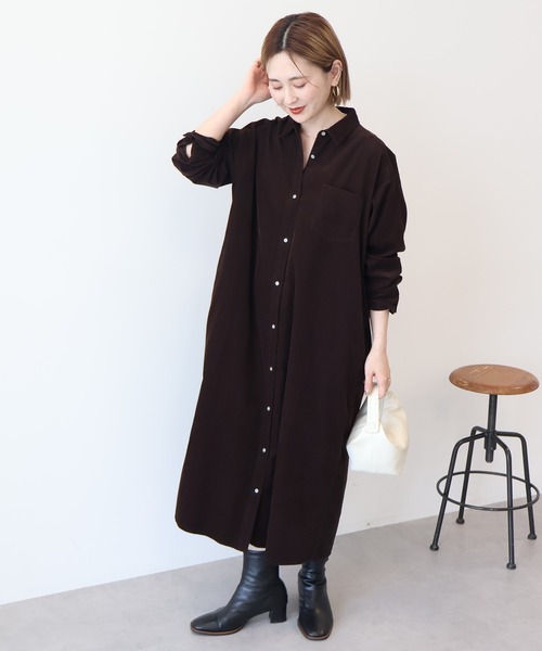 AMERICAN HOLIC(アメリカンホリック)の「コーデュロイシャツワンピース(ワンピース・レディース・チャコールグレー/ブルー/グレイッシュベージュ/ブラウン・M/L)」の10枚目の写真