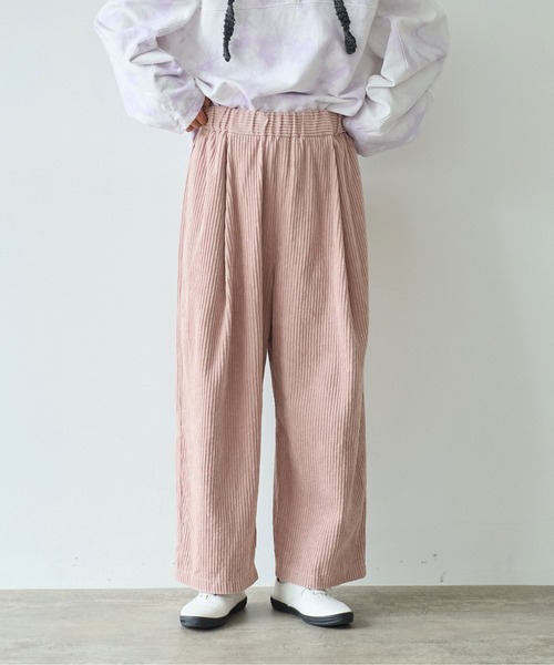 yuni（ユニ　）の「コットンコーデュロイ　ゴムタックパンツ（その他パンツ・レディース・ピンク/ホワイト/ブラック・FREE）」の8枚目の写真